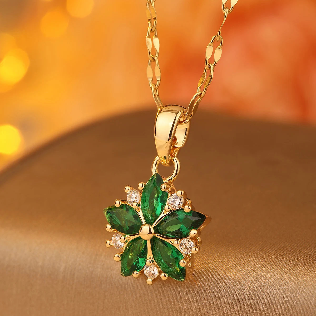 Pearl Blossom Smart Necklace